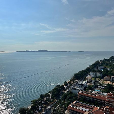 Viewtalay Beachfront By Nd Pattaya Exterior photo